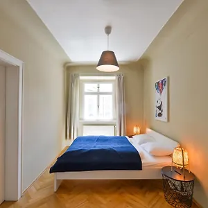 Apartamento Celetná 27, Praga